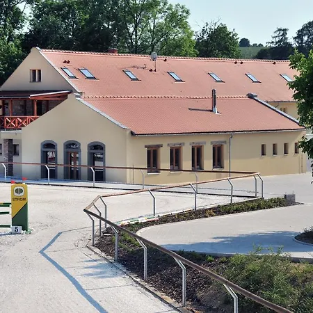 Královický Dvůr Penzion *